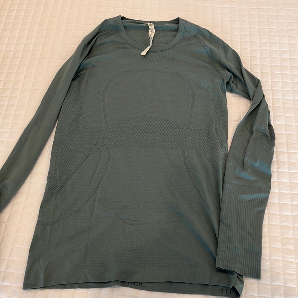 Lululemon Shirt